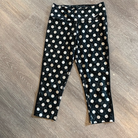 Nike Dry Fit size small - Picture 3 of 3